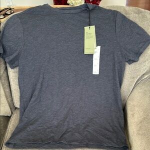 Men's Gray T-Shirt